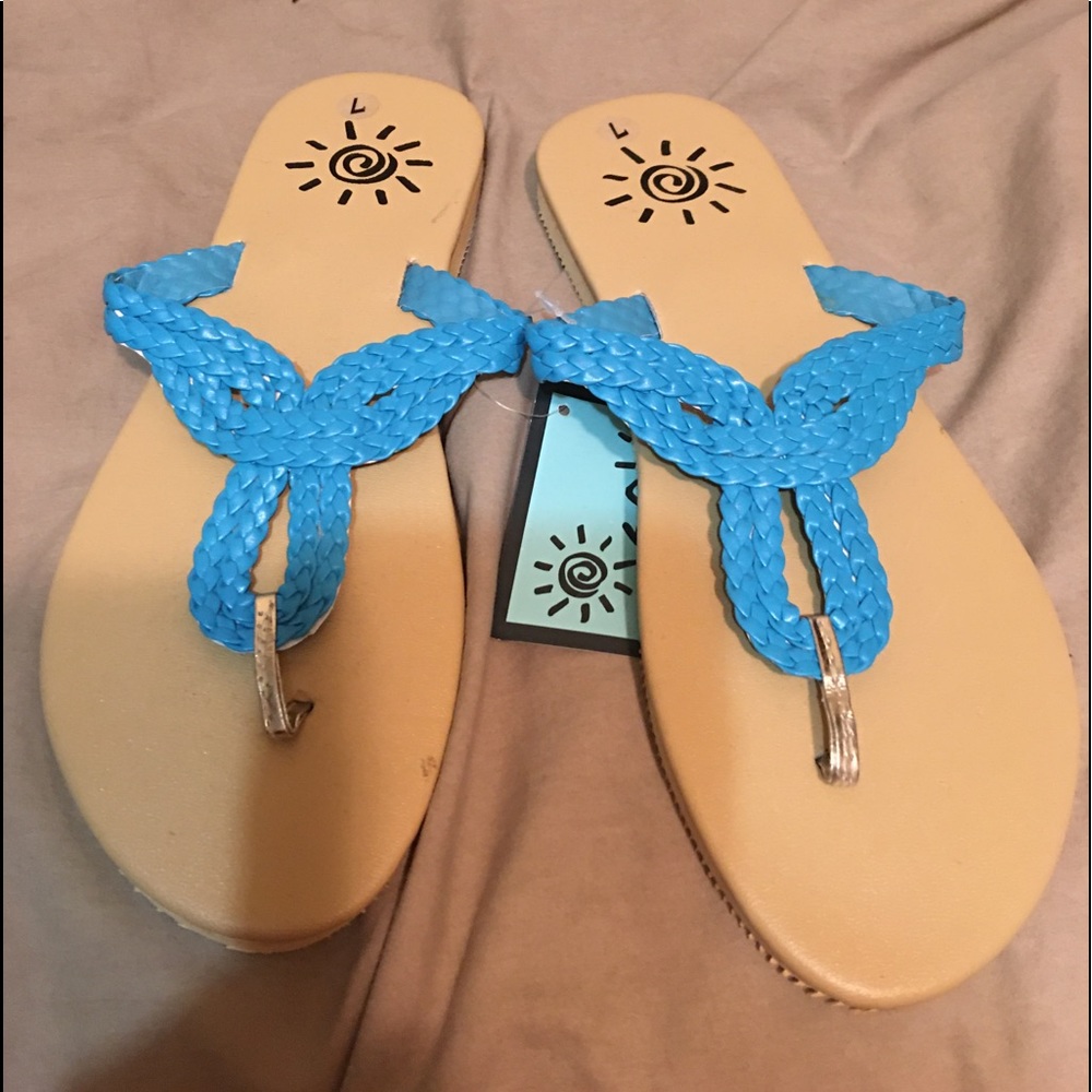 Women’s Size 7 Sole del Sol Blue Flip-Flops